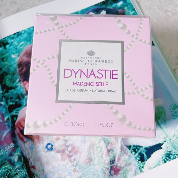 Dynastie Mademoiselle - Picture 2 of 3